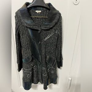 SIONI WOMEN’S COAT size M